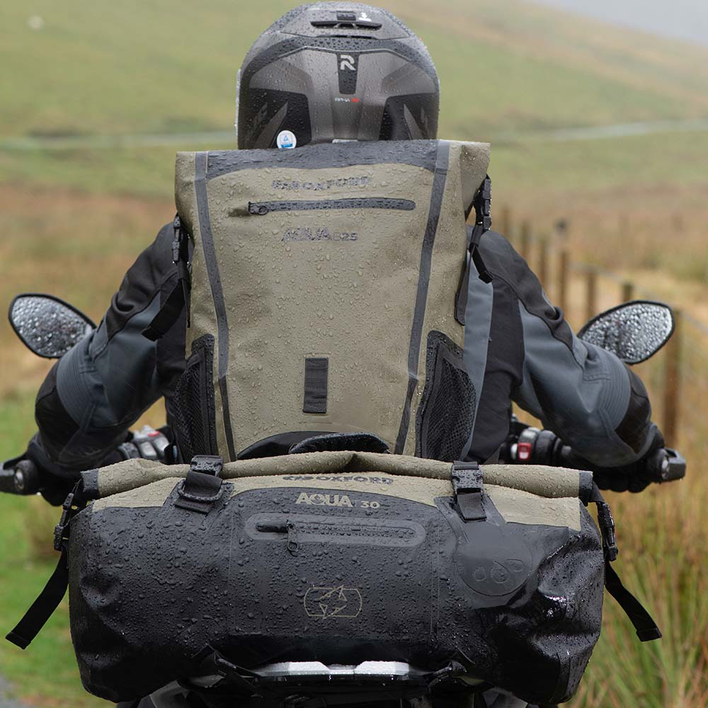 MOTORCYCLE OXFORD AQUA T-70 LUGGAGE ROLL BAG Motorbike Scooter Biker Rider Cruise All Weather Waterproof Sports Touring Luggage Carry Top Bag With 70 Litre Capacity 